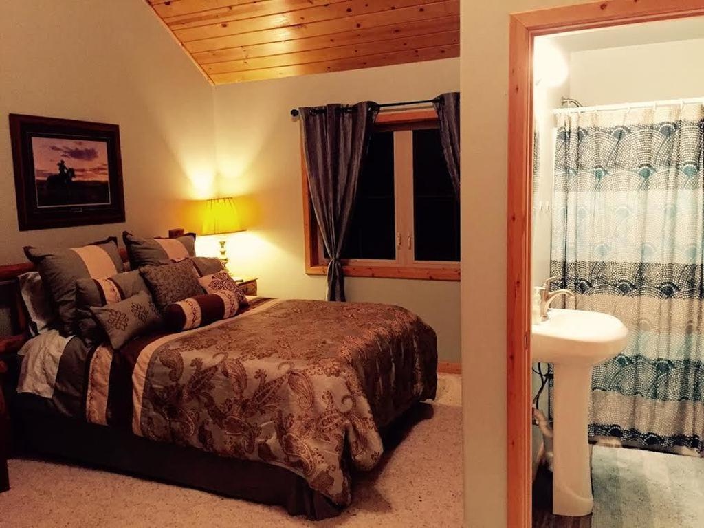 Gaynor Ranch Bed & Breakfast โพลซัน ภายนอก รูปภาพ
